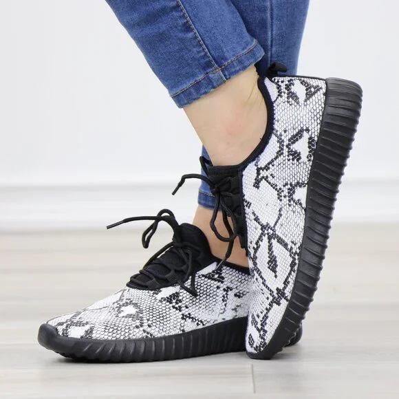 Snake Skin Print Fashion Comfort Walking Sneakers Shoes - Picture 2 of 14